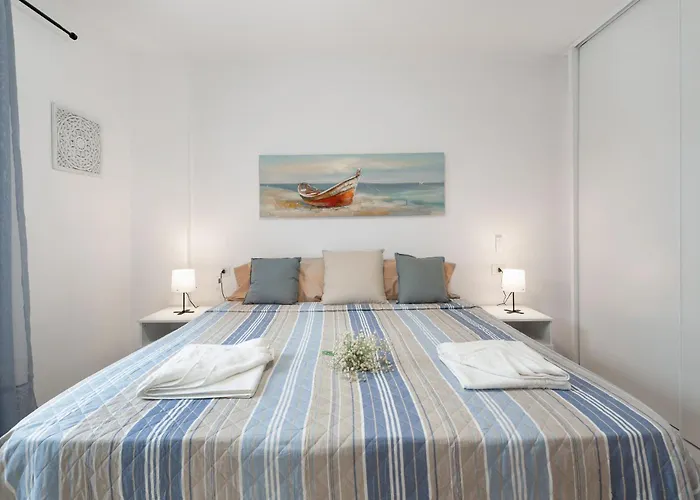 Апартаменти Sunset Lux Floritas *