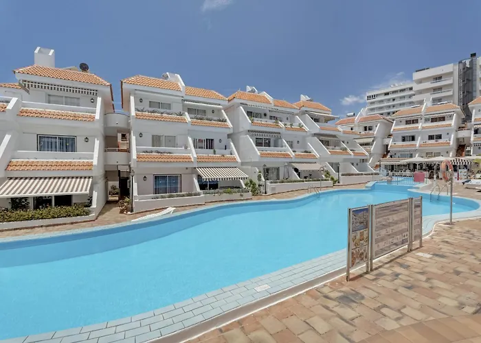 Sunset Lux Floritas 公寓